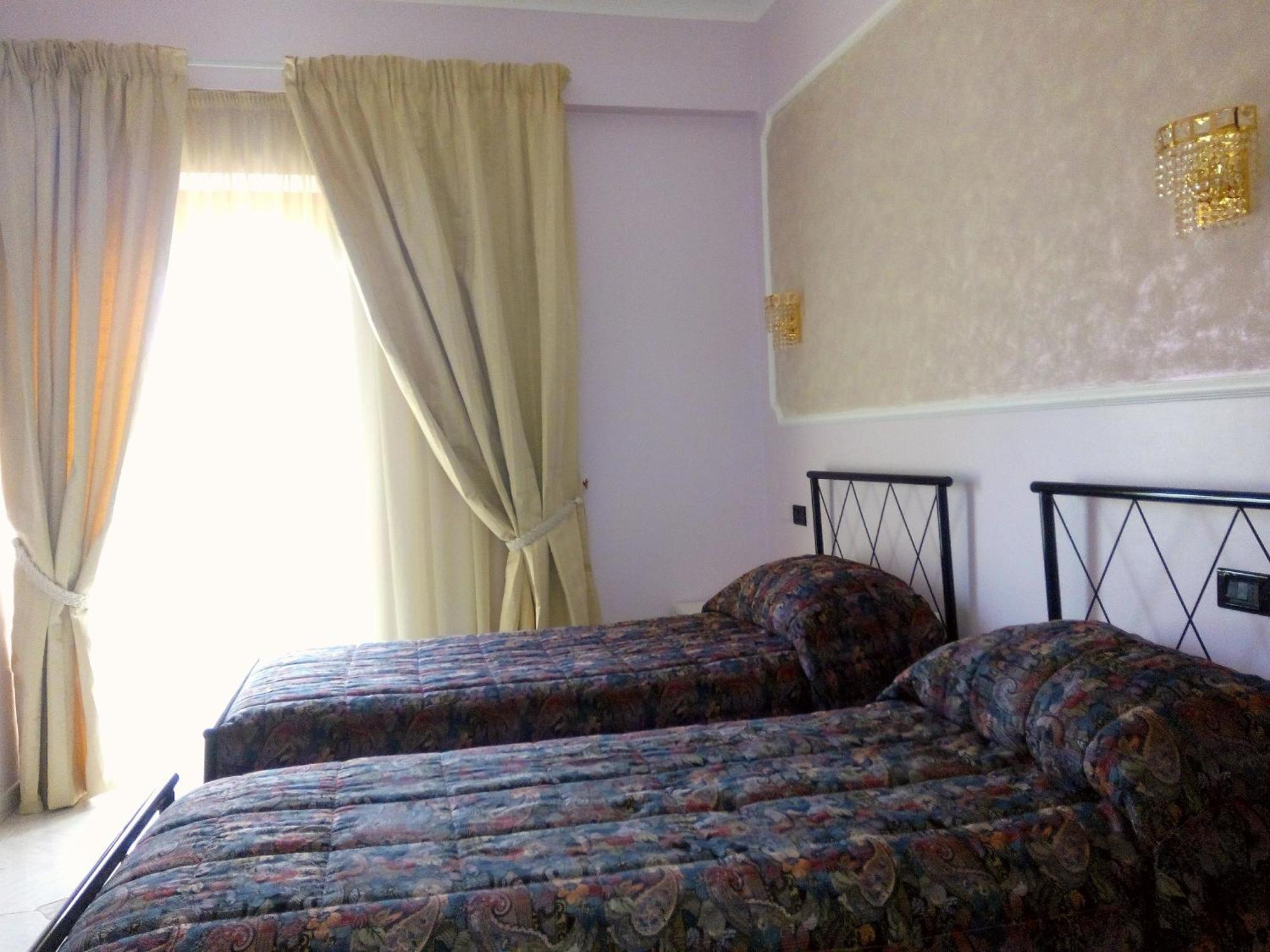 Hotel Al Querceto Tocco Caudio Quarto foto